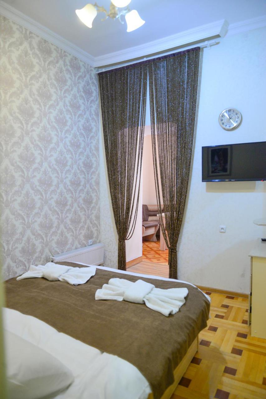 Hotel Victoria Боржоми Екстериор снимка